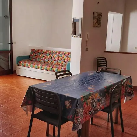 Feriehus Casa Felice Sul Mare